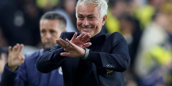 费内巴切接连签下阿森西奥、埃德森等悍将，遭到热议