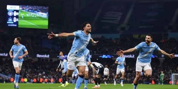 哈兰德坐板凳，曼城踢嗨了！3亿“死亡三小”给瓜帅出了道终极难题