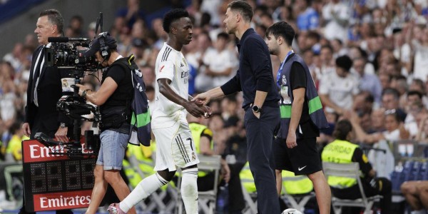 反转！皇马神锋离队在即，曼联介入交易，姆巴佩成唯一核心