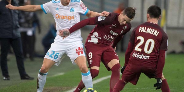 法甲激战：梅斯主场出击，斯特拉斯堡客场能否力压对手？