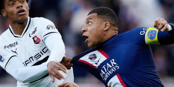 周六044法甲焦点：巴黎圣曼主场迎战雷恩，争冠与欧战资格的关键博弈