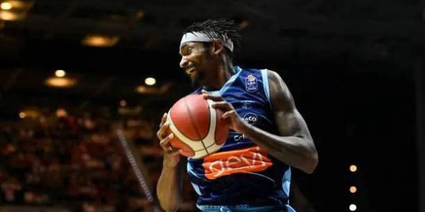 前太阳双向合同内线将登陆法甲赛场，他在欧洲足球舞台上表现平平？